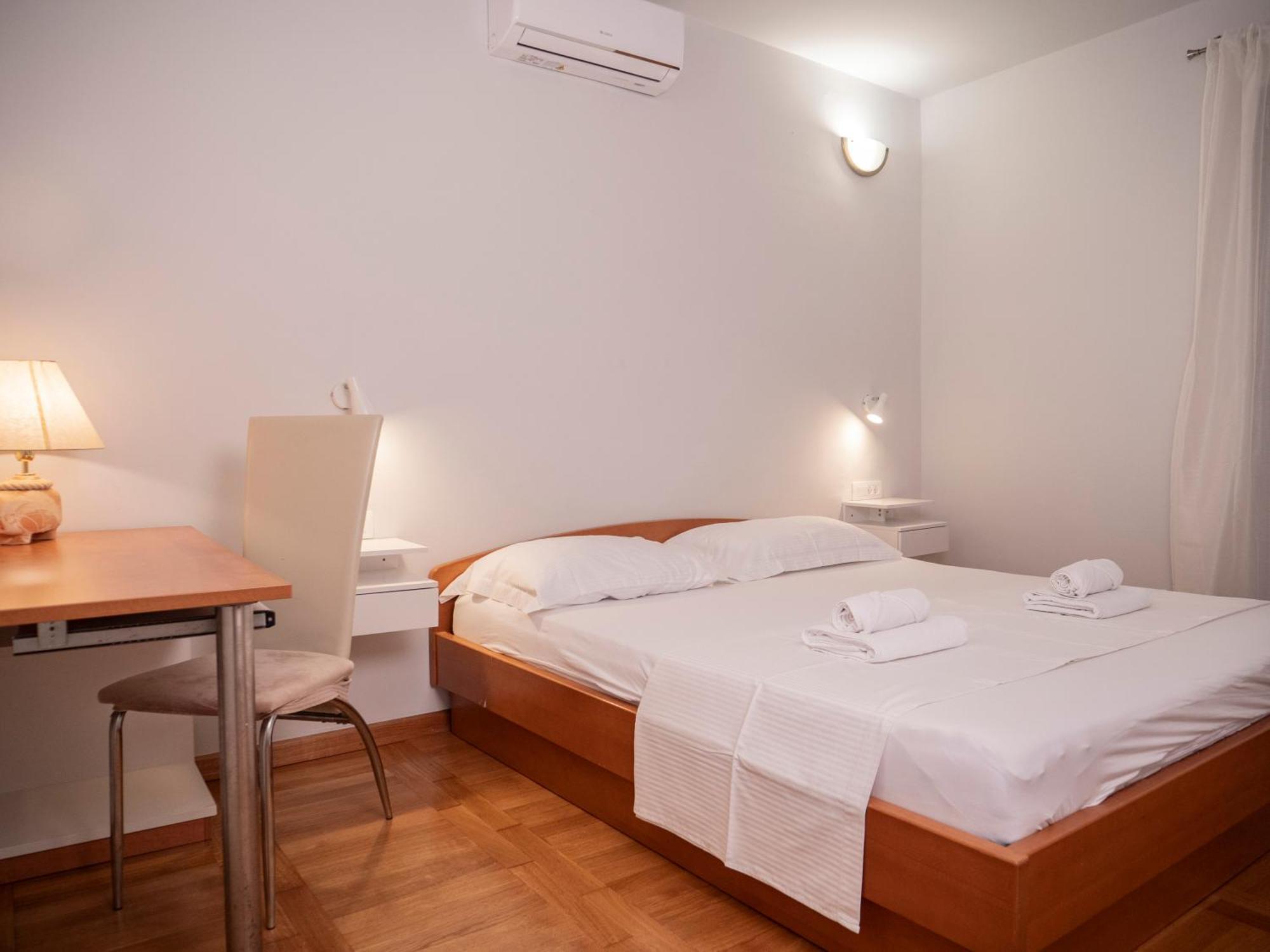 Apartment Jelka- Center Of Hvar Town Esterno foto