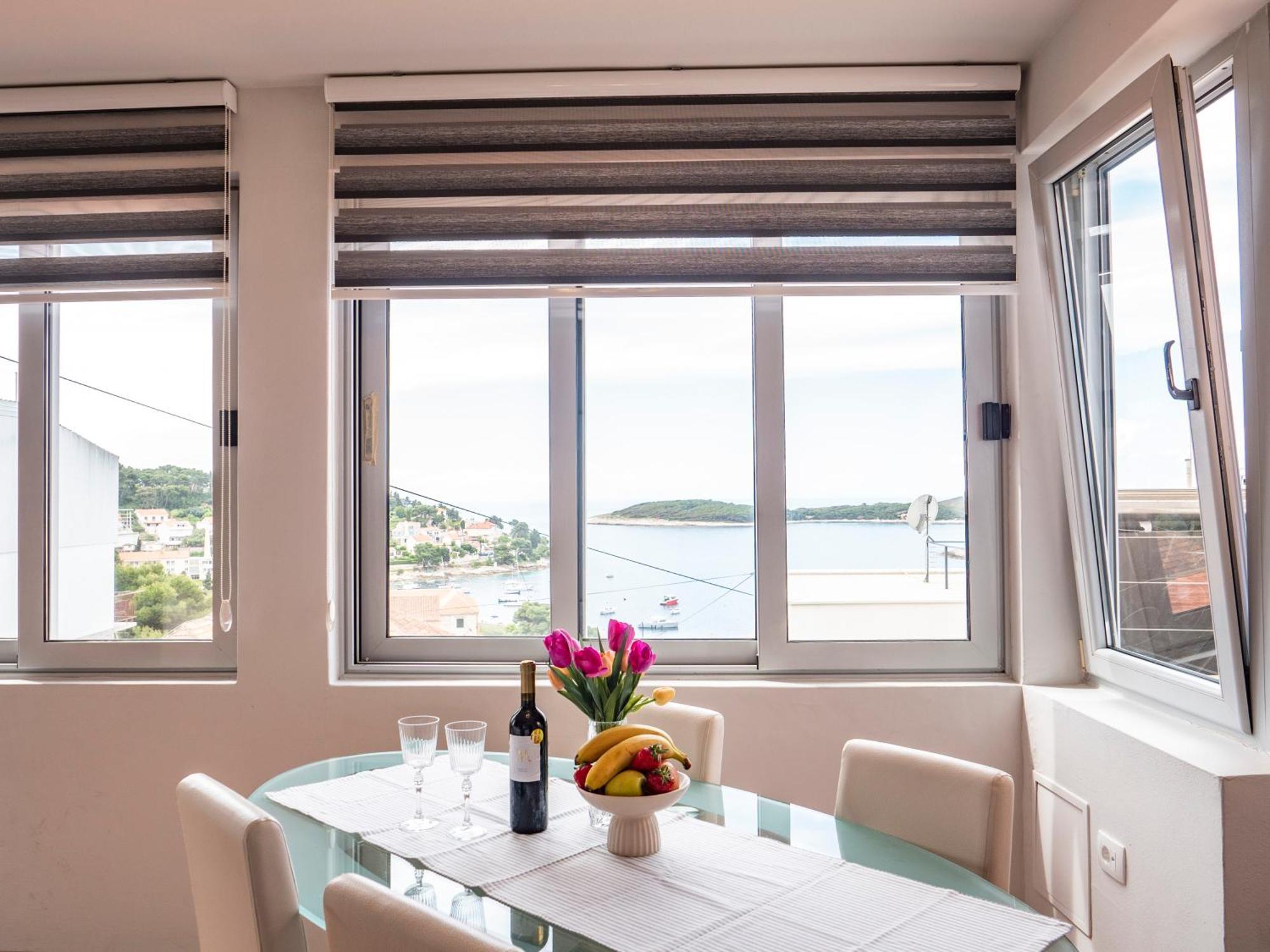 Apartment Jelka- Center Of Hvar Town Esterno foto
