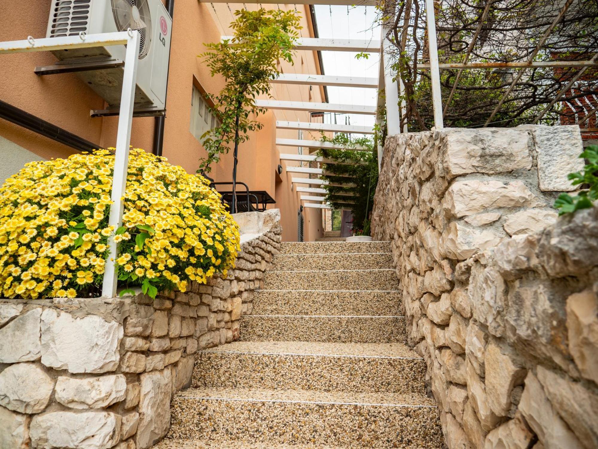 Apartment Jelka- Center Of Hvar Town Esterno foto